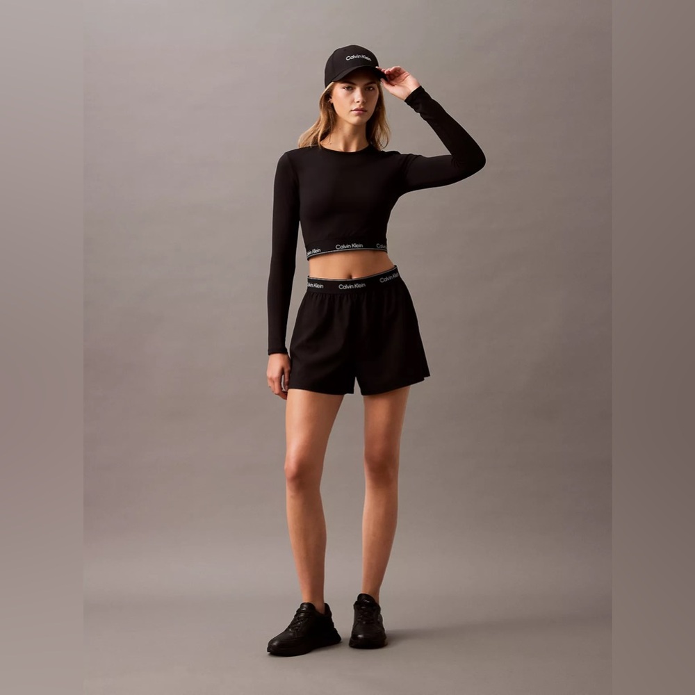 NWOT Calvin Klein Modern Sport Woven Shorts - Black - Large - Picture 2 of 5
